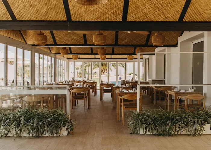 Cala'N Bosch (Menorca) Hotels